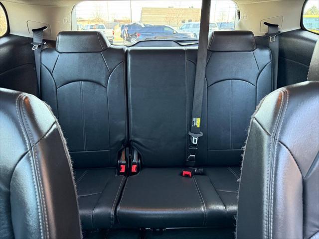 used 2017 Chevrolet Traverse car, priced at $12,900