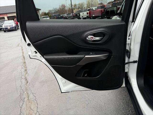 used 2019 Jeep Cherokee car, priced at $15,900