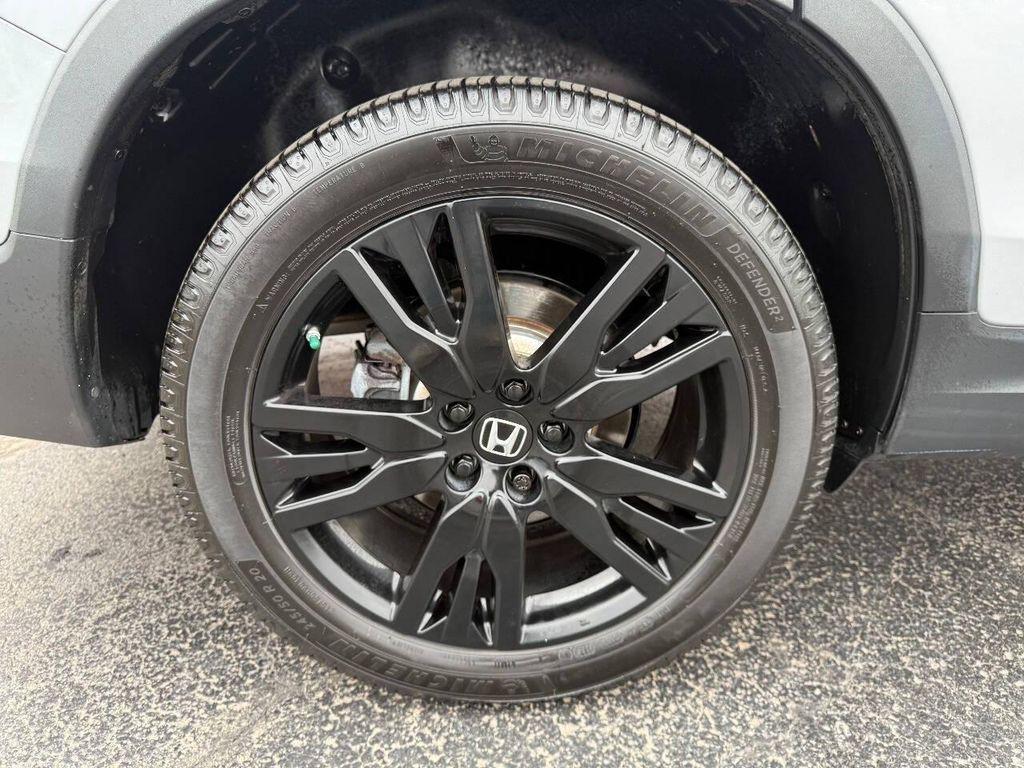 used 2021 Honda Pilot car, priced at $24,900