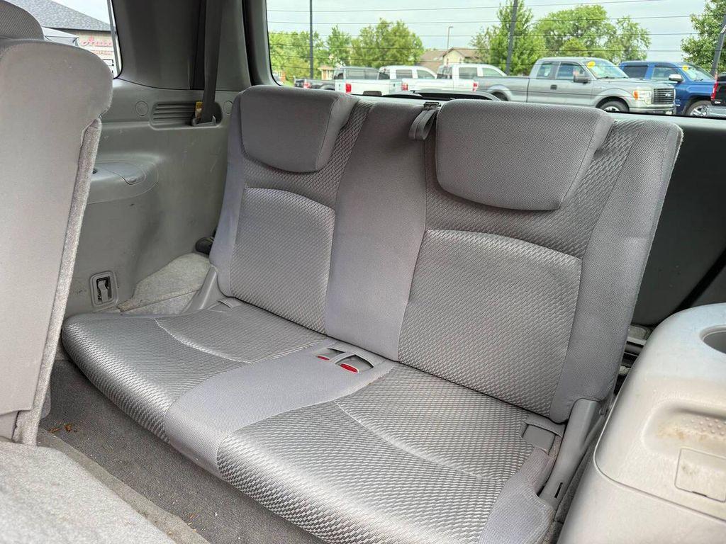 used 2004 Toyota Highlander car, priced at $5,400