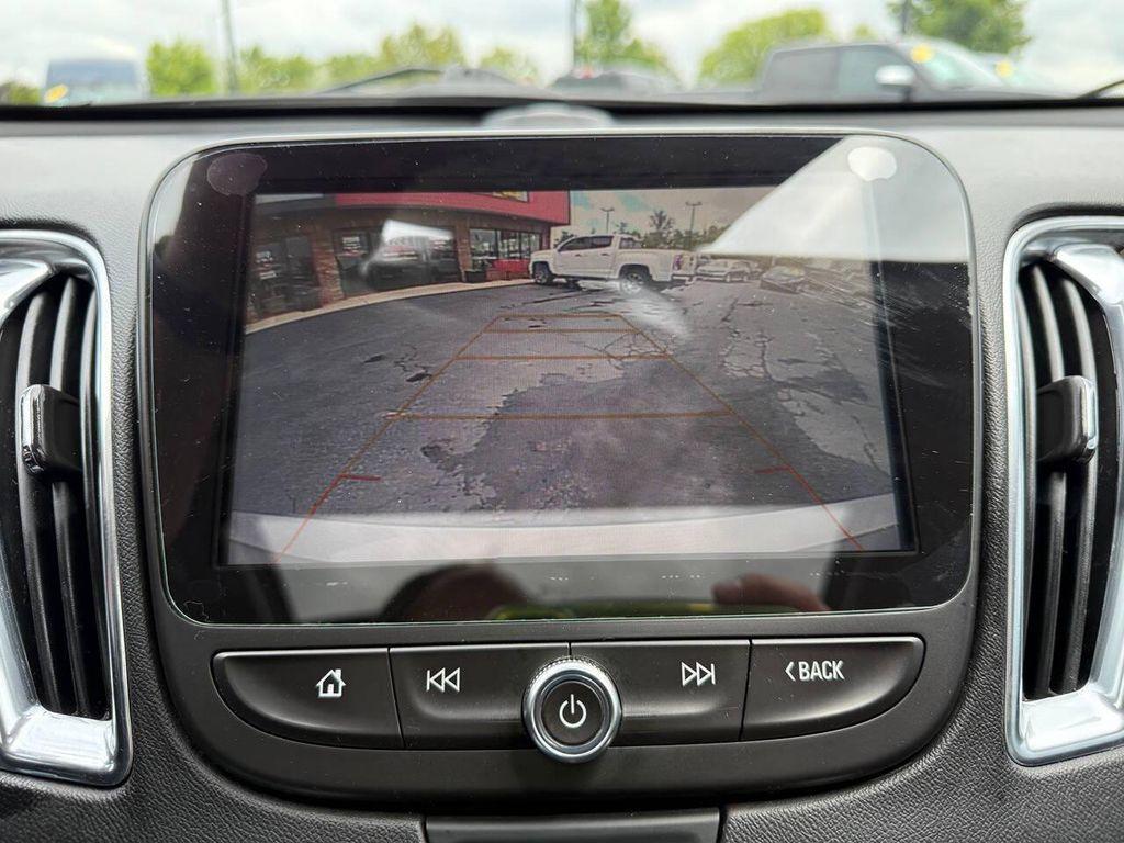 used 2018 Chevrolet Malibu car, priced at $9,900