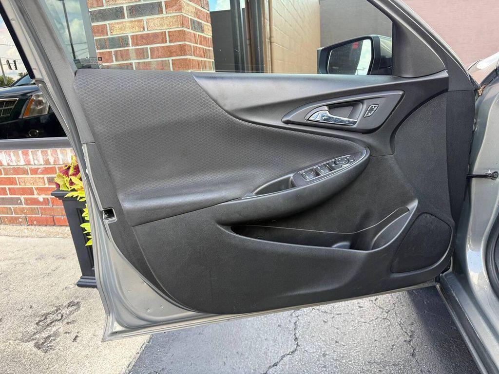 used 2018 Chevrolet Malibu car, priced at $9,900