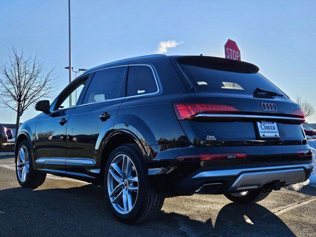 new 2025 Audi Q7 car, priced at $77,290