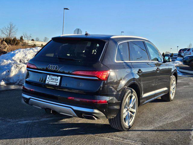 new 2025 Audi Q7 car, priced at $77,290