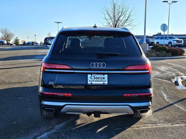 new 2025 Audi Q7 car, priced at $77,290