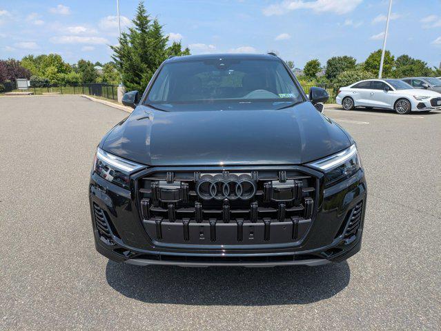 new 2025 Audi Q7 car, priced at $75,825