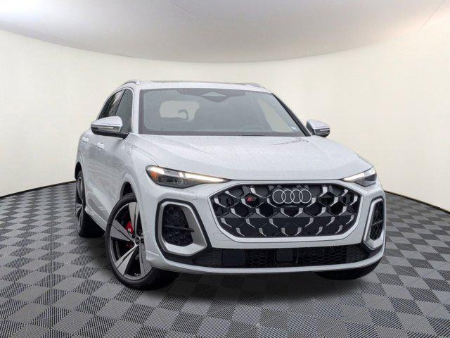 new 2025 Audi SQ5 car, priced at $72,640