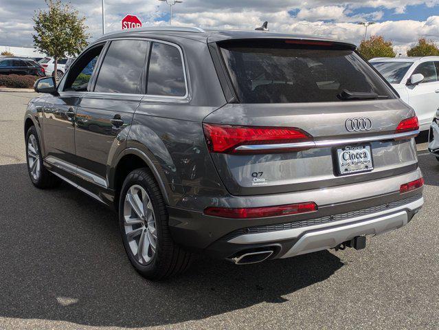 new 2025 Audi Q7 car, priced at $76,050