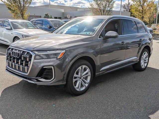 new 2025 Audi Q7 car, priced at $76,050