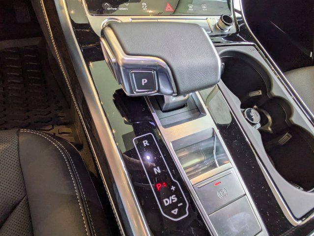 new 2025 Audi Q7 car, priced at $77,805