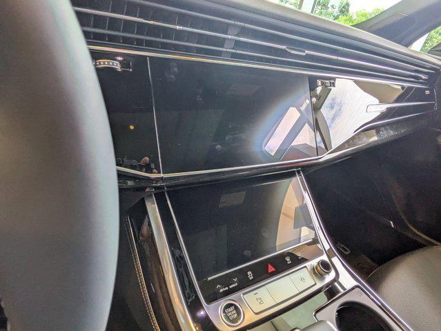 new 2025 Audi Q7 car, priced at $77,805
