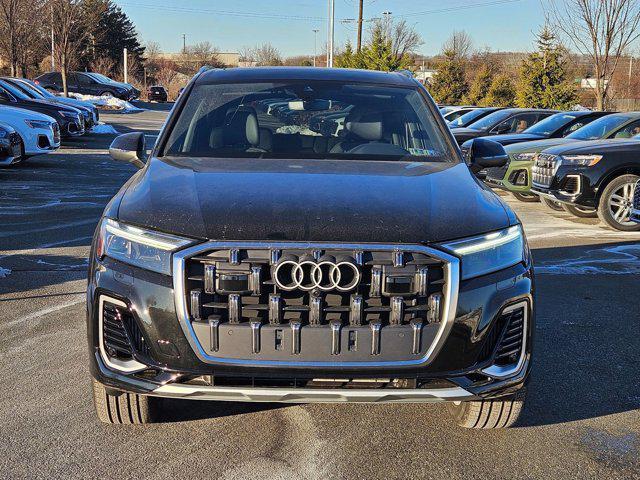 new 2025 Audi Q7 car, priced at $72,755