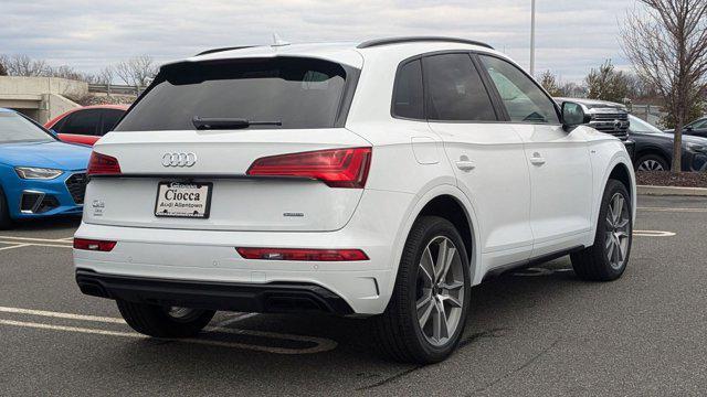 new 2025 Audi Q5 car, priced at $53,960