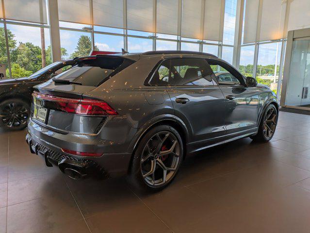 new 2025 Audi RS Q8 car, priced at $148,140