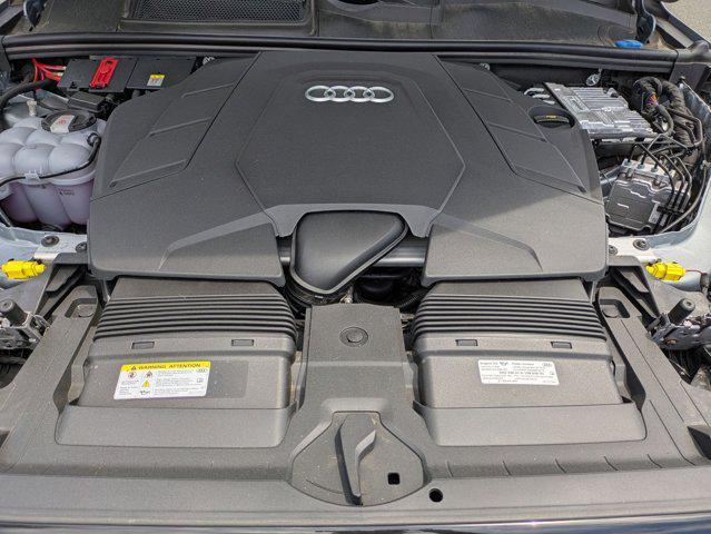 new 2025 Audi Q7 car, priced at $77,735