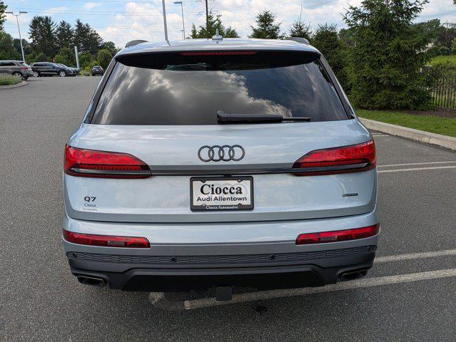new 2025 Audi Q7 car, priced at $77,735