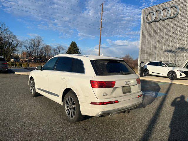 used 2019 Audi Q7 car, priced at $27,997