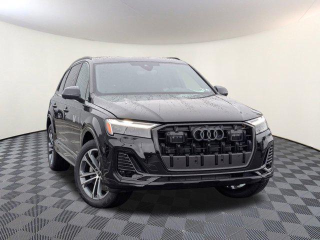 new 2025 Audi Q7 car, priced at $70,555