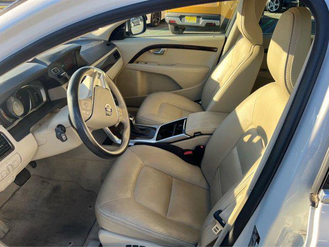 used 2015 Volvo XC70 car, priced at $18,989