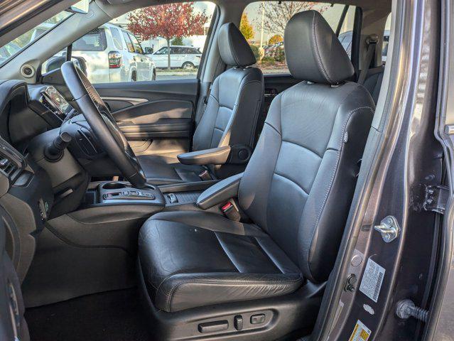 used 2022 Honda Pilot car, priced at $29,992