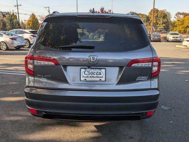 used 2022 Honda Pilot car, priced at $29,992