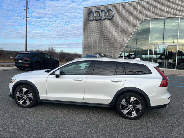 used 2020 Volvo V60 Cross Country car, priced at $25,994