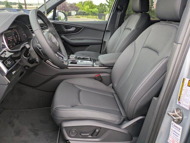 new 2025 Audi Q7 car, priced at $75,440