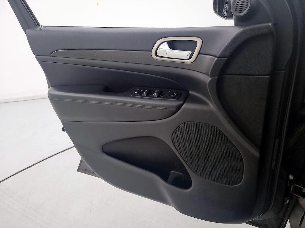 used 2016 Jeep Grand Cherokee car, priced at $16,998