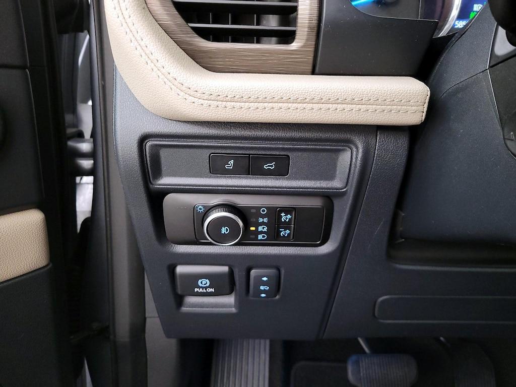 used 2023 Ford Expedition car, priced at $43,998