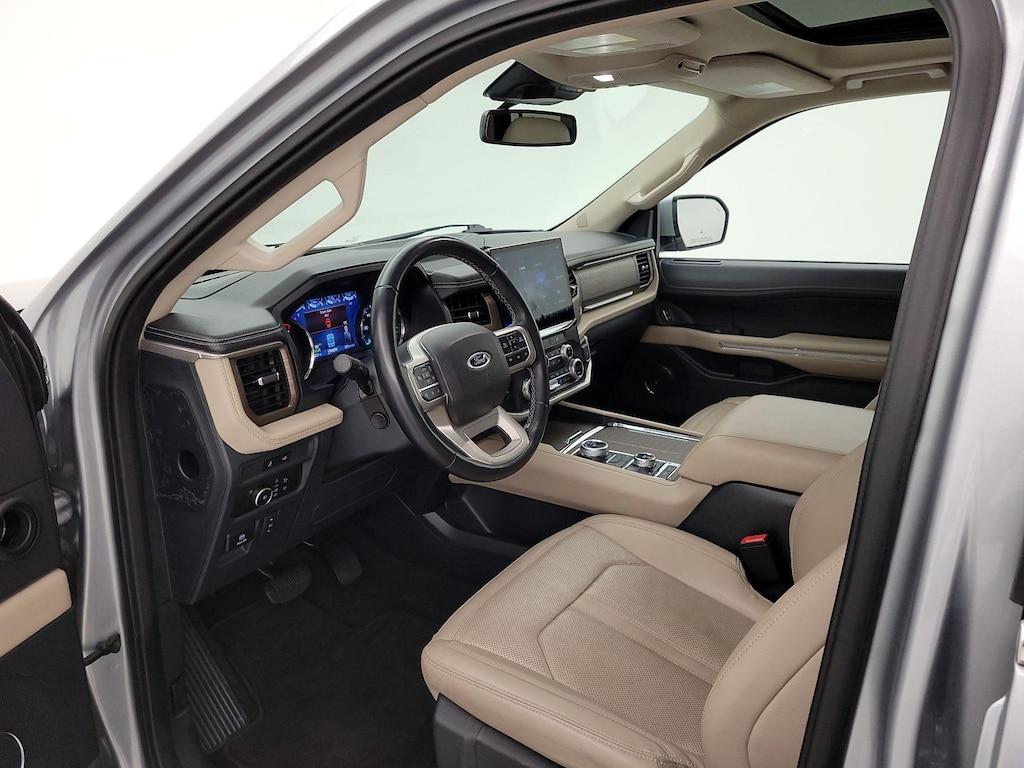 used 2023 Ford Expedition car, priced at $43,998