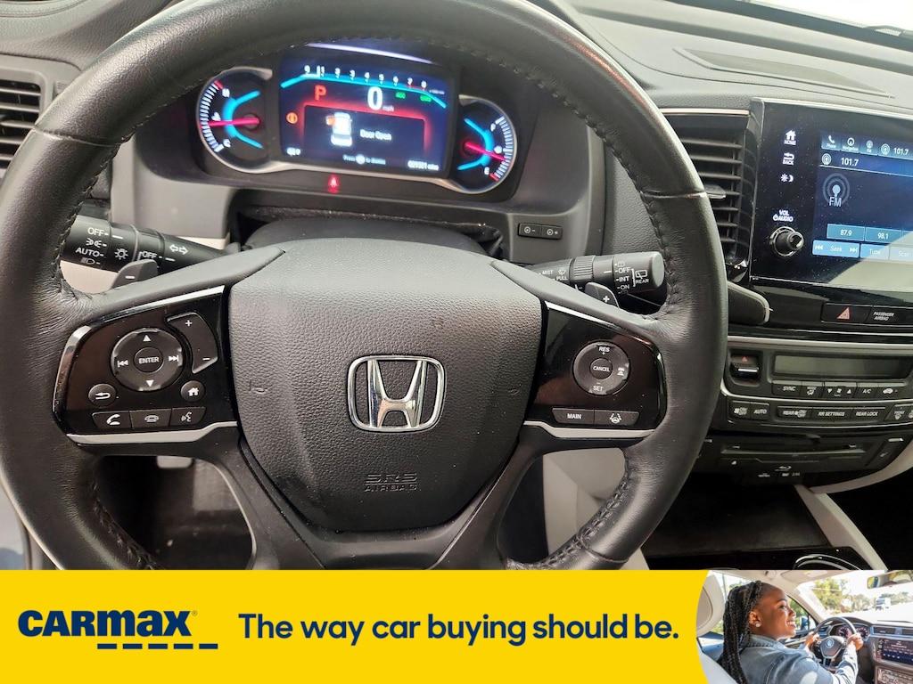 used 2022 Honda Pilot car, priced at $36,998