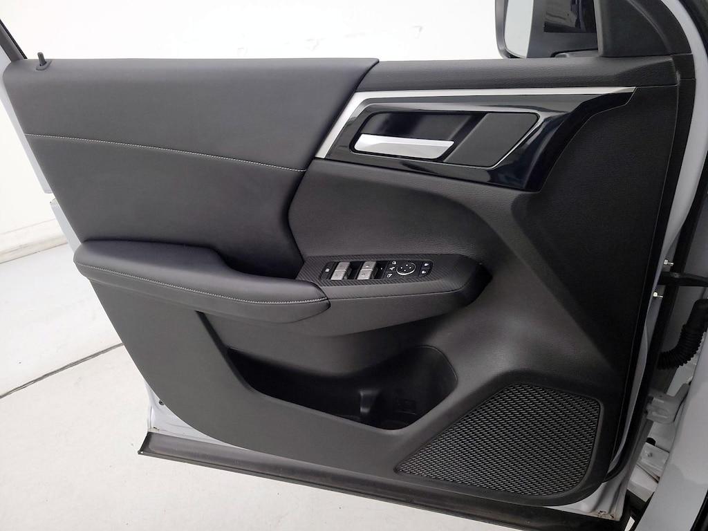 used 2023 Mitsubishi Outlander car, priced at $26,998