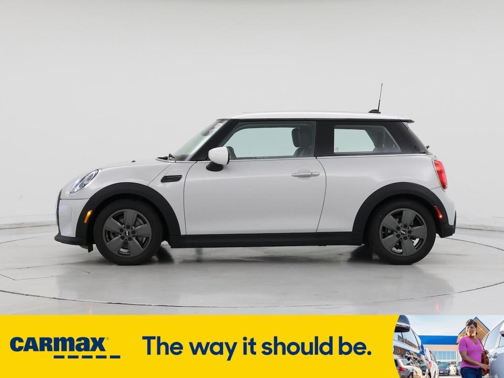 used 2022 MINI Hardtop car, priced at $21,998