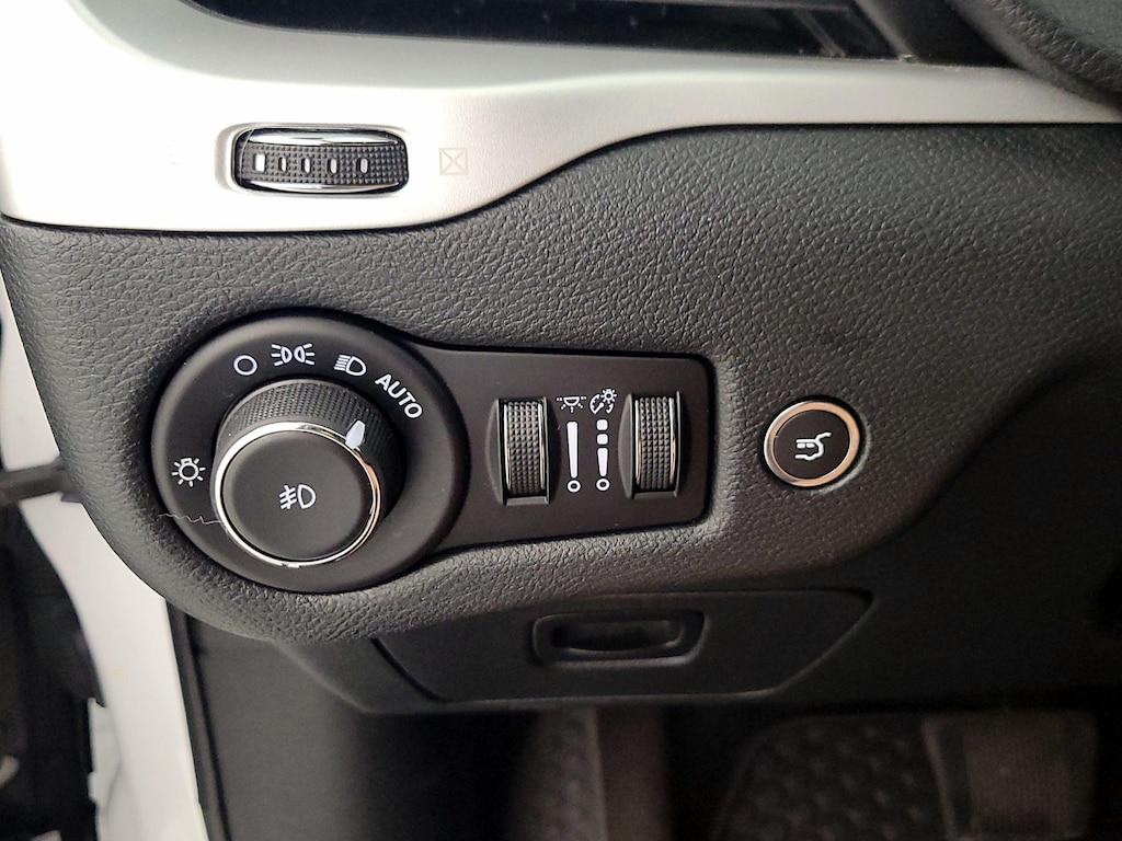 used 2018 Jeep Cherokee car, priced at $17,998