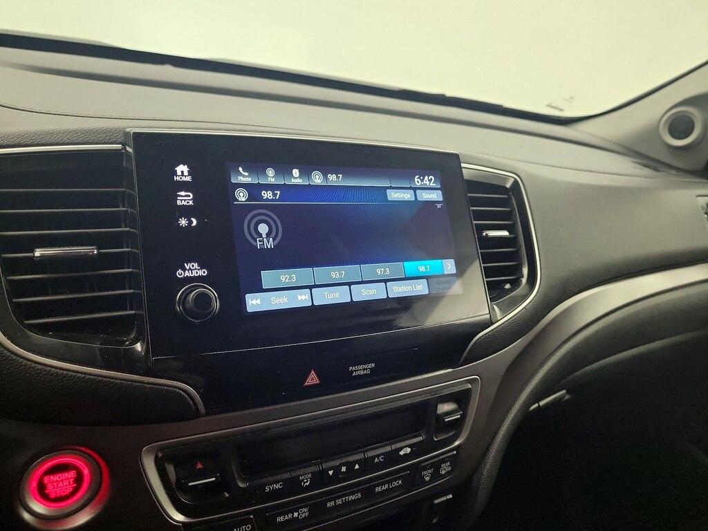 used 2022 Honda Pilot car, priced at $35,998