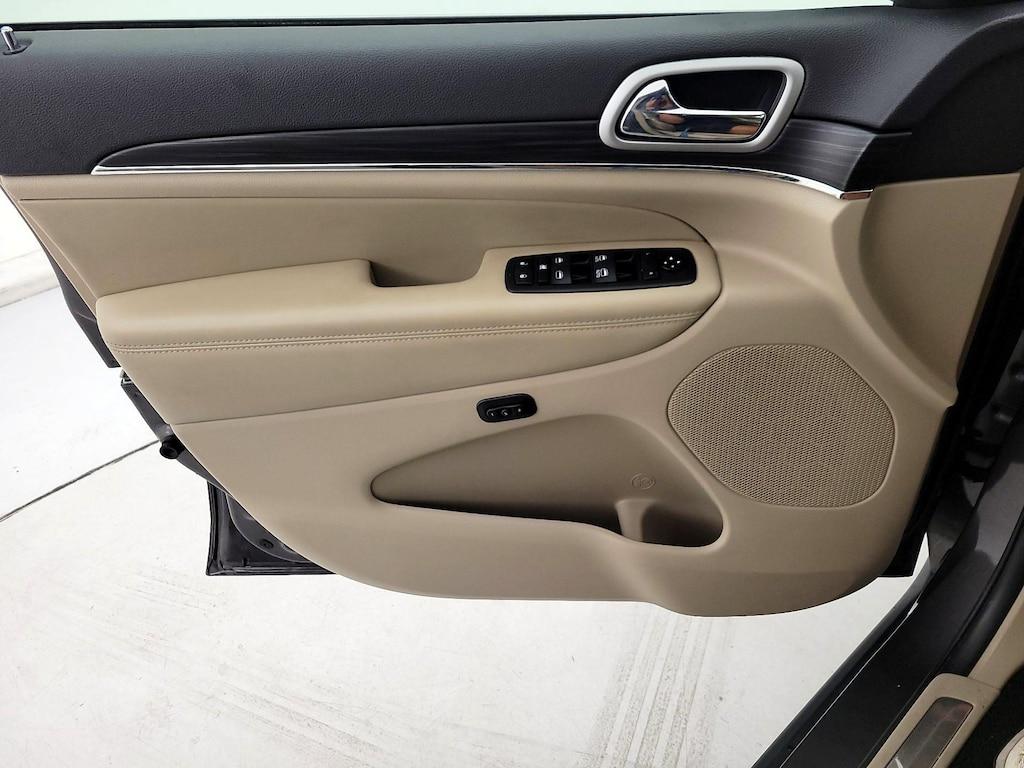 used 2021 Jeep Grand Cherokee car, priced at $29,998