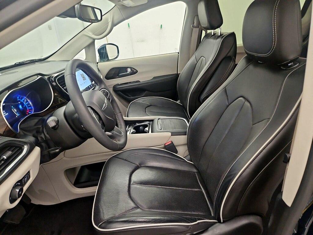 used 2022 Chrysler Pacifica Hybrid car, priced at $35,998