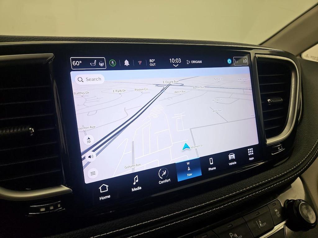 used 2022 Chrysler Pacifica Hybrid car, priced at $35,998