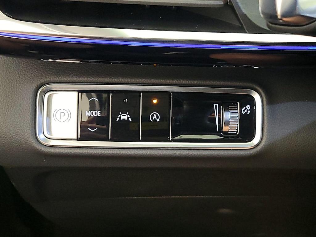 used 2025 Buick Envision car, priced at $39,998