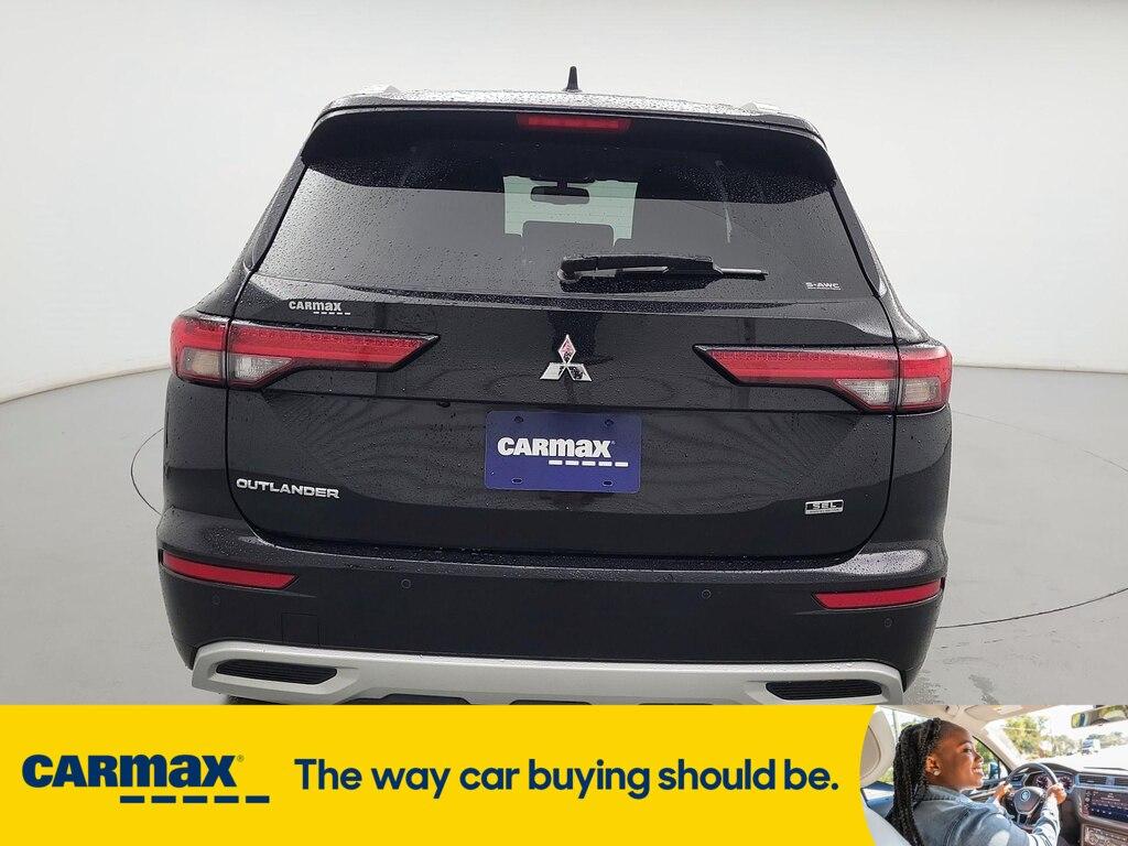 used 2022 Mitsubishi Outlander car, priced at $24,998
