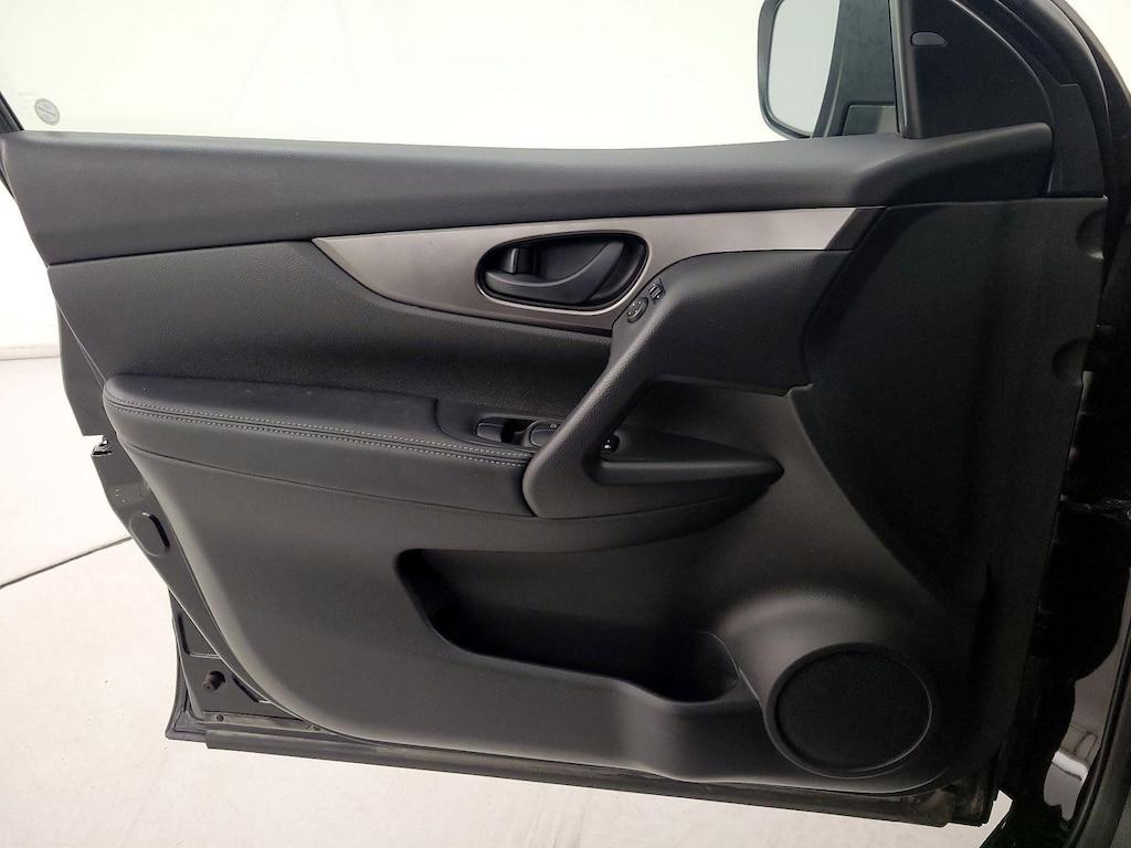 used 2019 Nissan Rogue Sport car, priced at $16,998