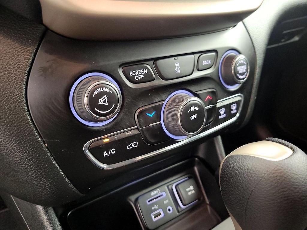 used 2015 Jeep Cherokee car, priced at $15,998