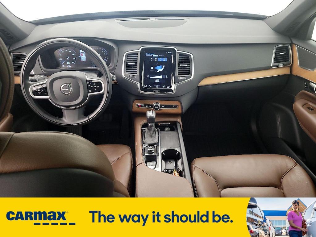 used 2022 Volvo XC90 car, priced at $40,998