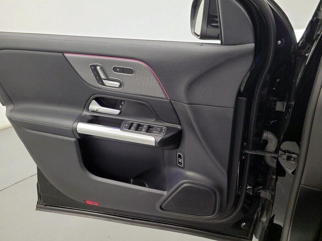 used 2021 Mercedes-Benz GLA 250 car, priced at $25,998