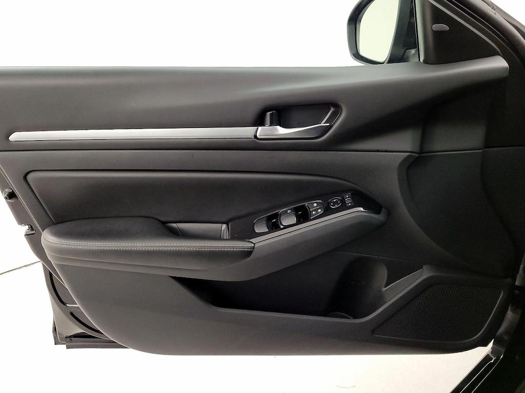 used 2023 Nissan Altima car, priced at $19,998