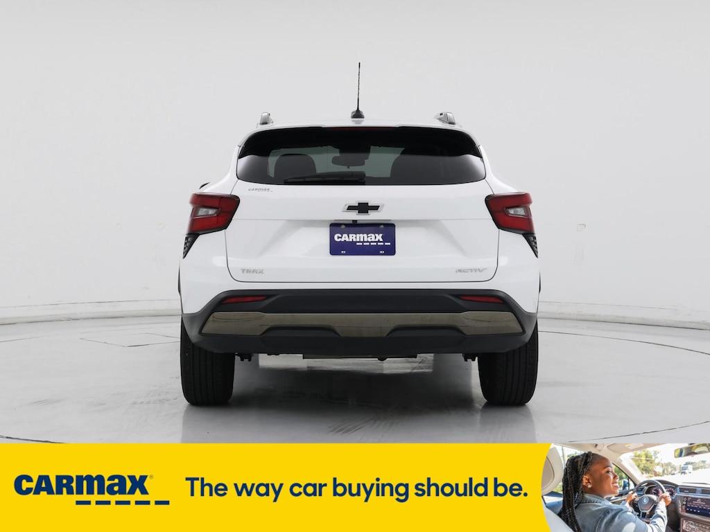 used 2024 Chevrolet Trax car, priced at $24,998