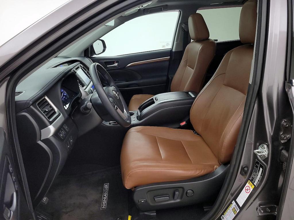 used 2018 Toyota Highlander car, priced at $31,998