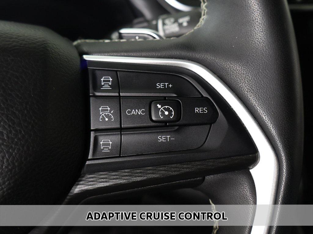 used 2023 Jeep Grand Cherokee car, priced at $27,699