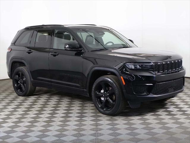 used 2023 Jeep Grand Cherokee car, priced at $30,399