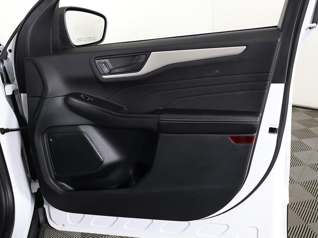 used 2022 Ford Escape car, priced at $20,799